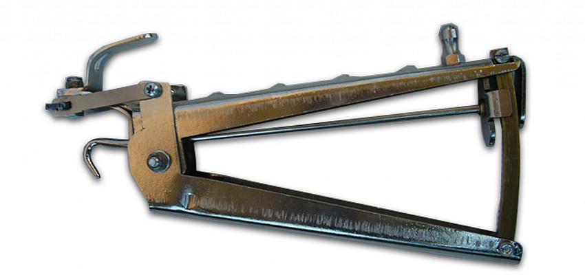 Binding pliers for wire