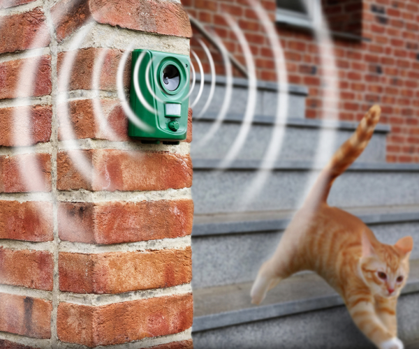 Ultrasonic dog and cat repellent with motion sensor