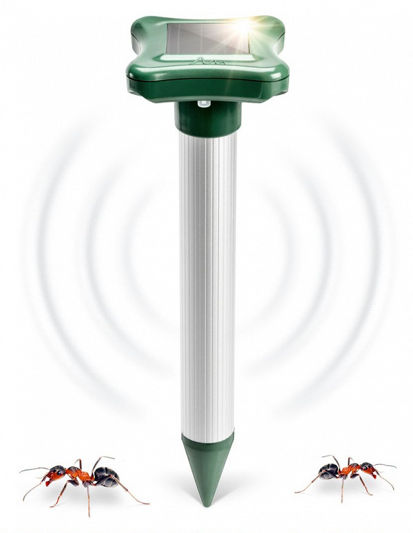 Solar Ant Repellent